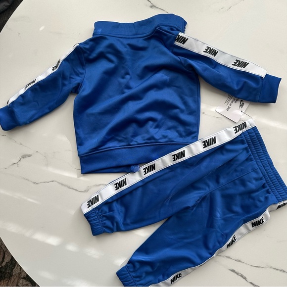 New Nike Royal Blue Baby Tracksuit Set - 12 months - Picture 4 of 4